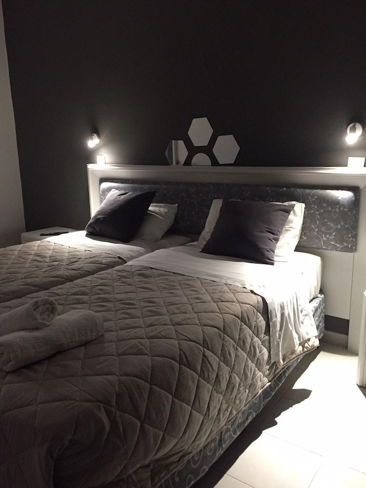Alkyonides Boutique Hotel
