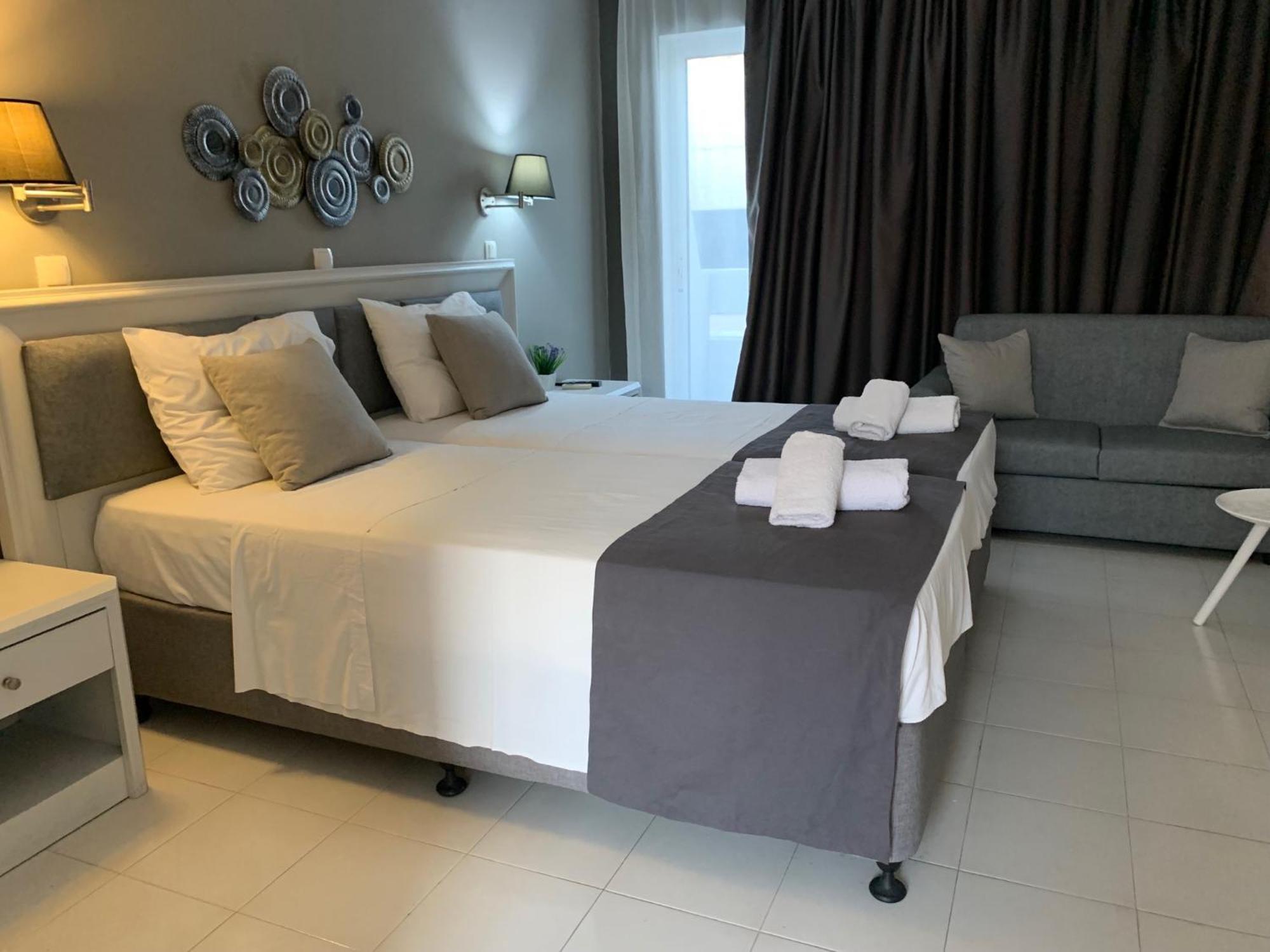 Alkyonides Boutique 3*