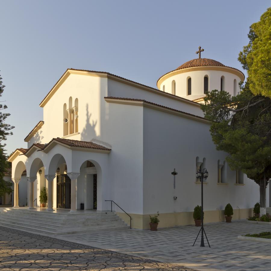 Alkyonides Boutique Kremastí