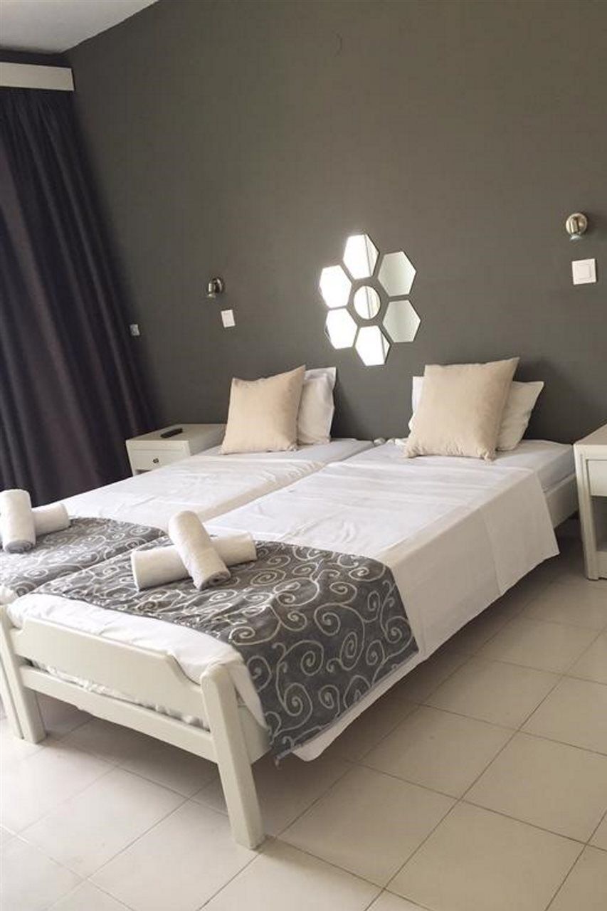 Alkyonides Boutique Hotel 3*